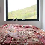 Cozy Nature Retreat, Danish Design W Jacuzzi Option Semesterbostad *