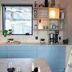 Cozy Nature Retreat, Danish Design W Jacuzzi Option *