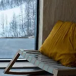 Cozy Nature Retreat, Danish Design W Jacuzzi Option Sogndal