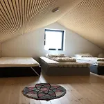 Cozy Nature Retreat, Danish Design W Jacuzzi Option Sogndal