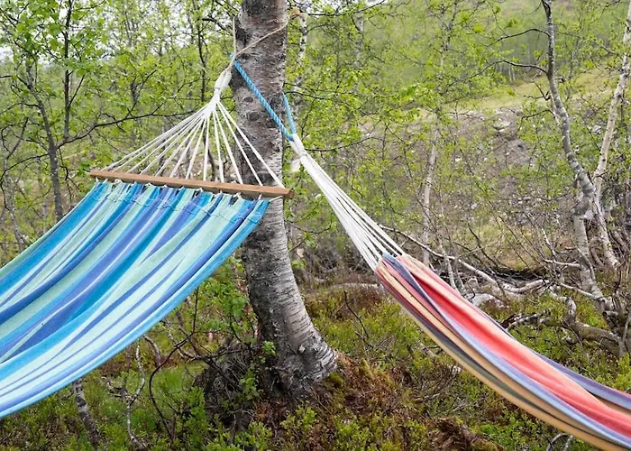 Cozy Nature Retreat, Danish Design W Jacuzzi Option Сasa de vacaciones Sogndal