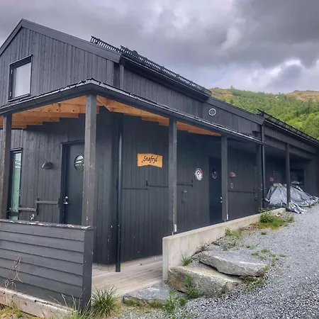 Hébergement de vacances Cozy Nature Retreat, Danish Design W Jacuzzi Option *