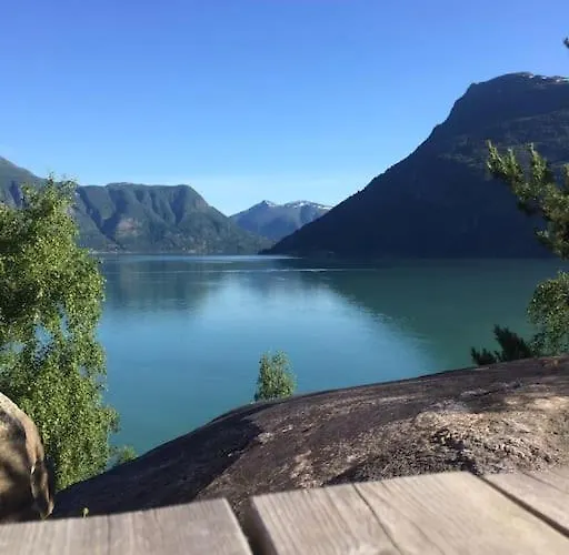 Cozy Nature Retreat, Danish Design W Jacuzzi Option Hébergement de vacances