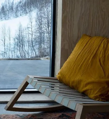 Cozy Nature Retreat, Danish Design W Jacuzzi Option Sogndal